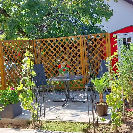 Esther Apartment